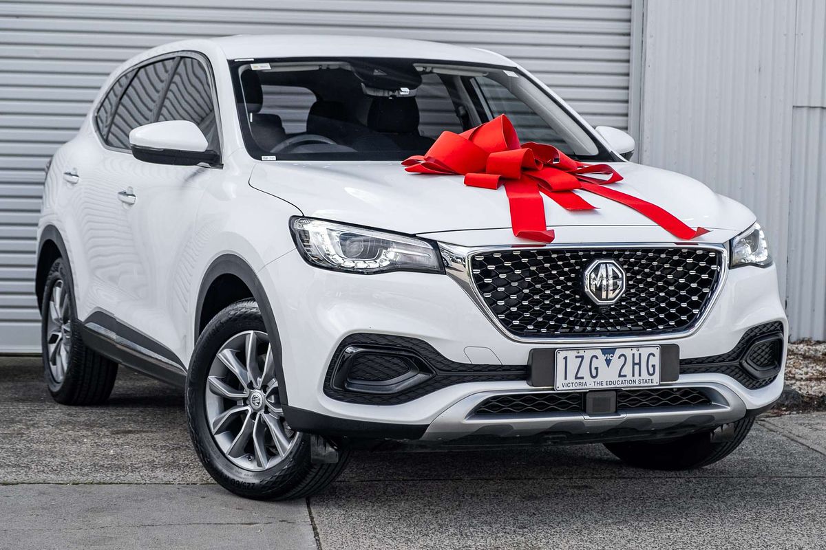 2021 MG HS Core SAS23