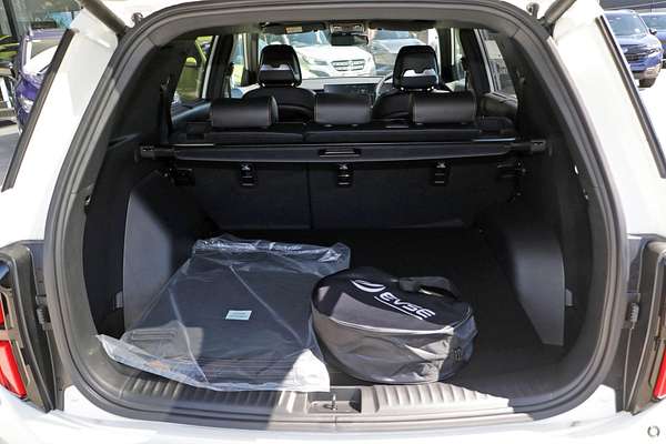 2025 KGM Torres EVX U100 thumb-6