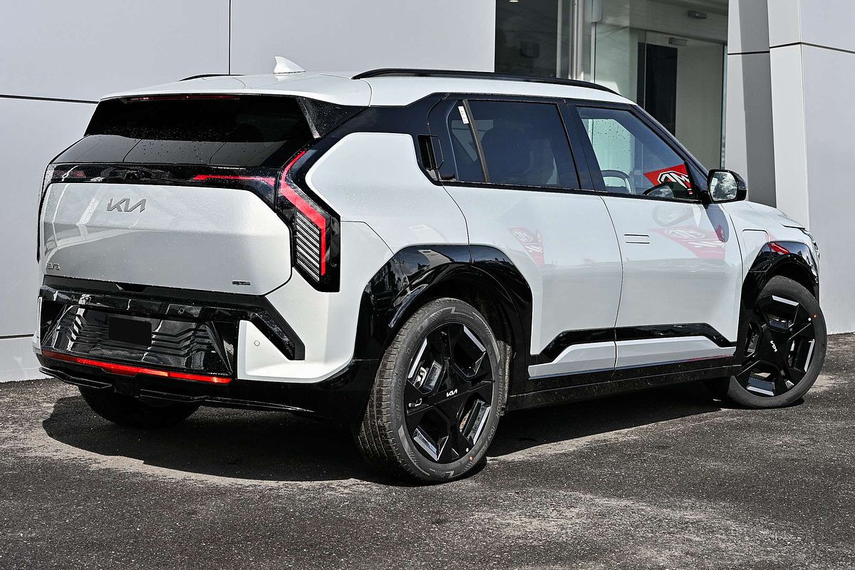 2025 Kia EV3 GT-Line Long Range SV