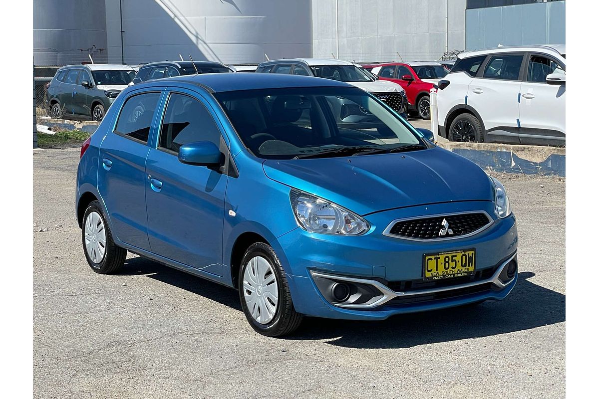 2018 Mitsubishi Mirage ES LA