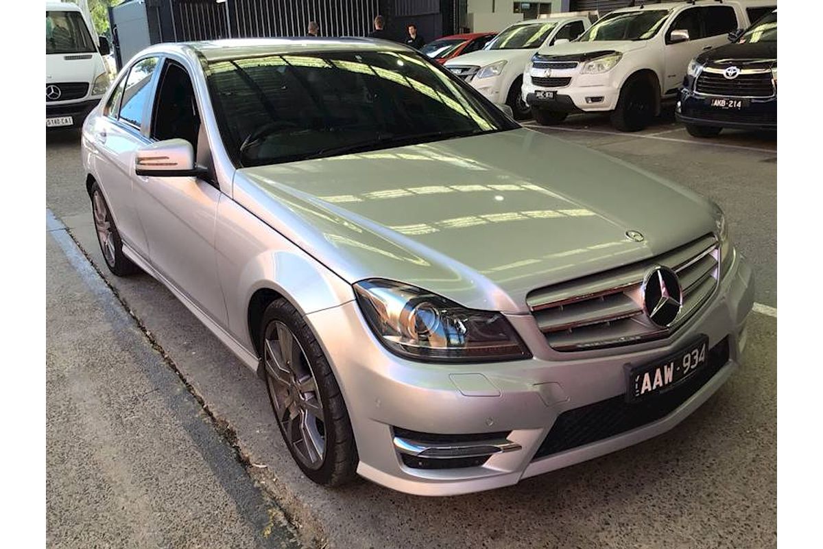 2013 Mercedes-Benz C-Class C200 W204