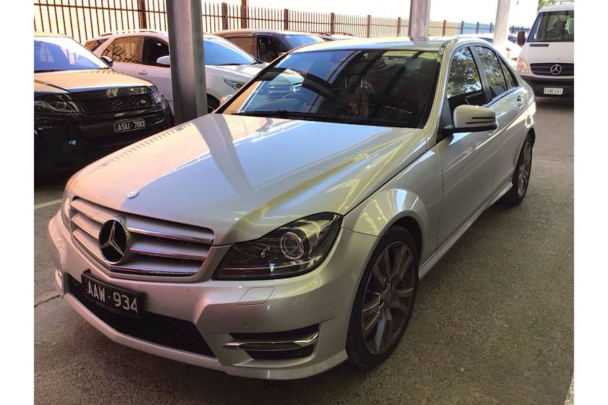 2013 Mercedes-Benz C-Class C200 W204