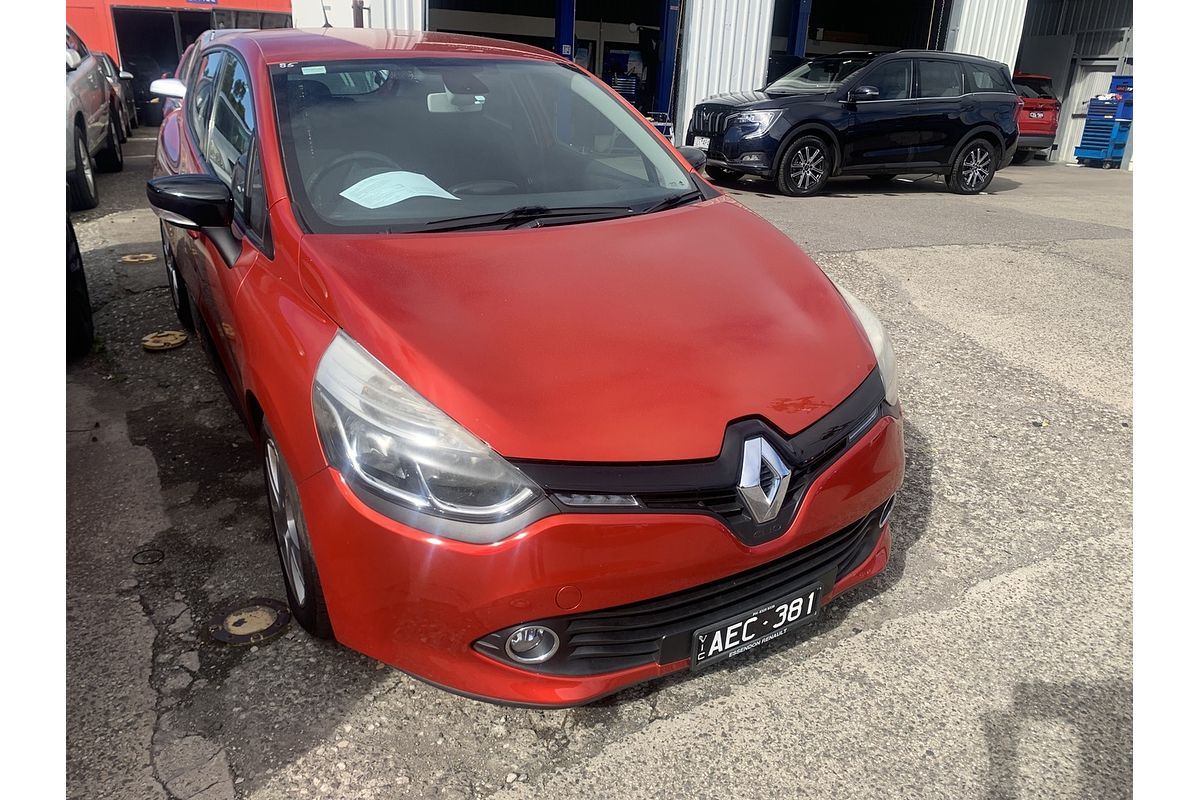 2014 Renault Clio Expression IV B98