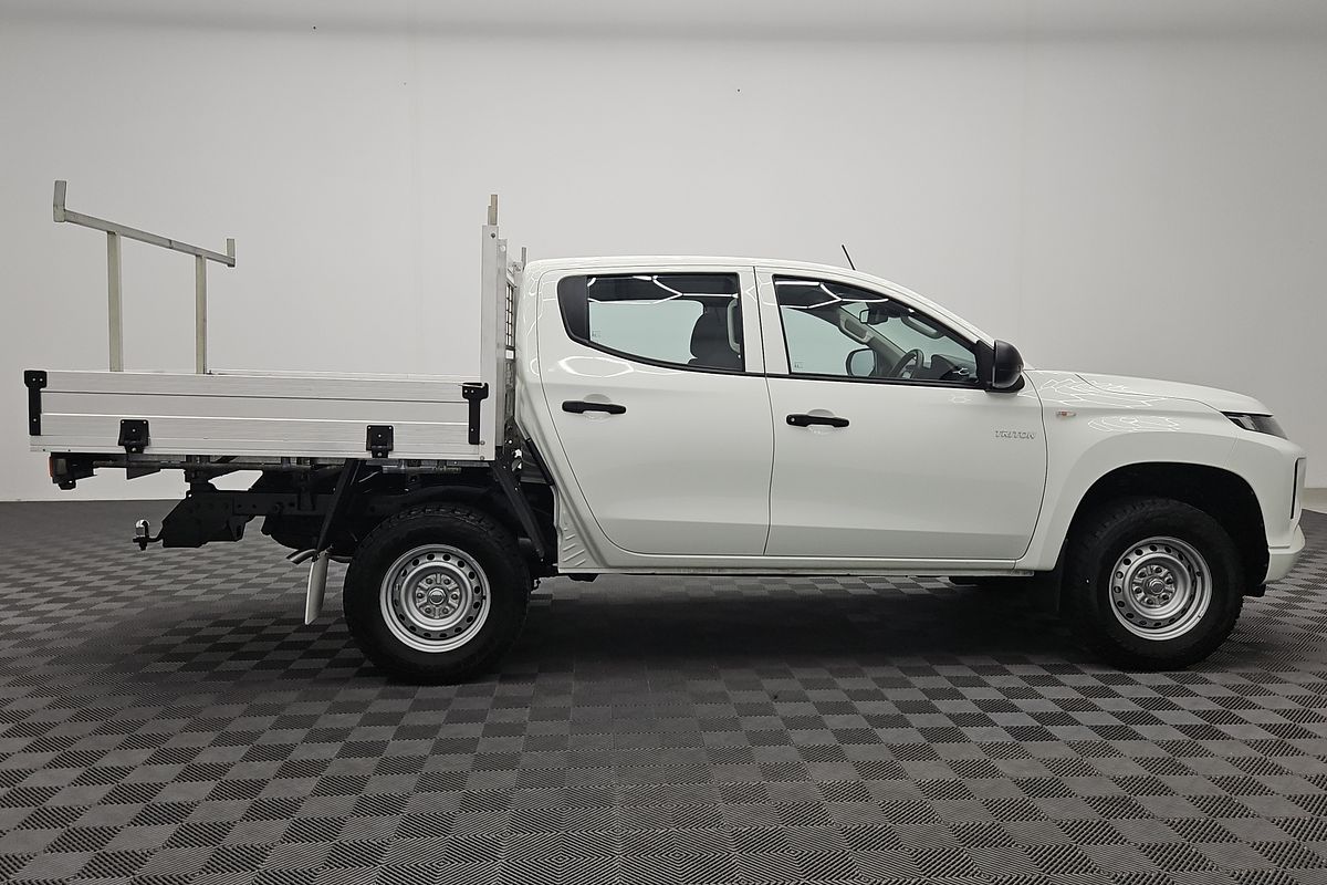 2022 Mitsubishi Triton GLX MR 4X4