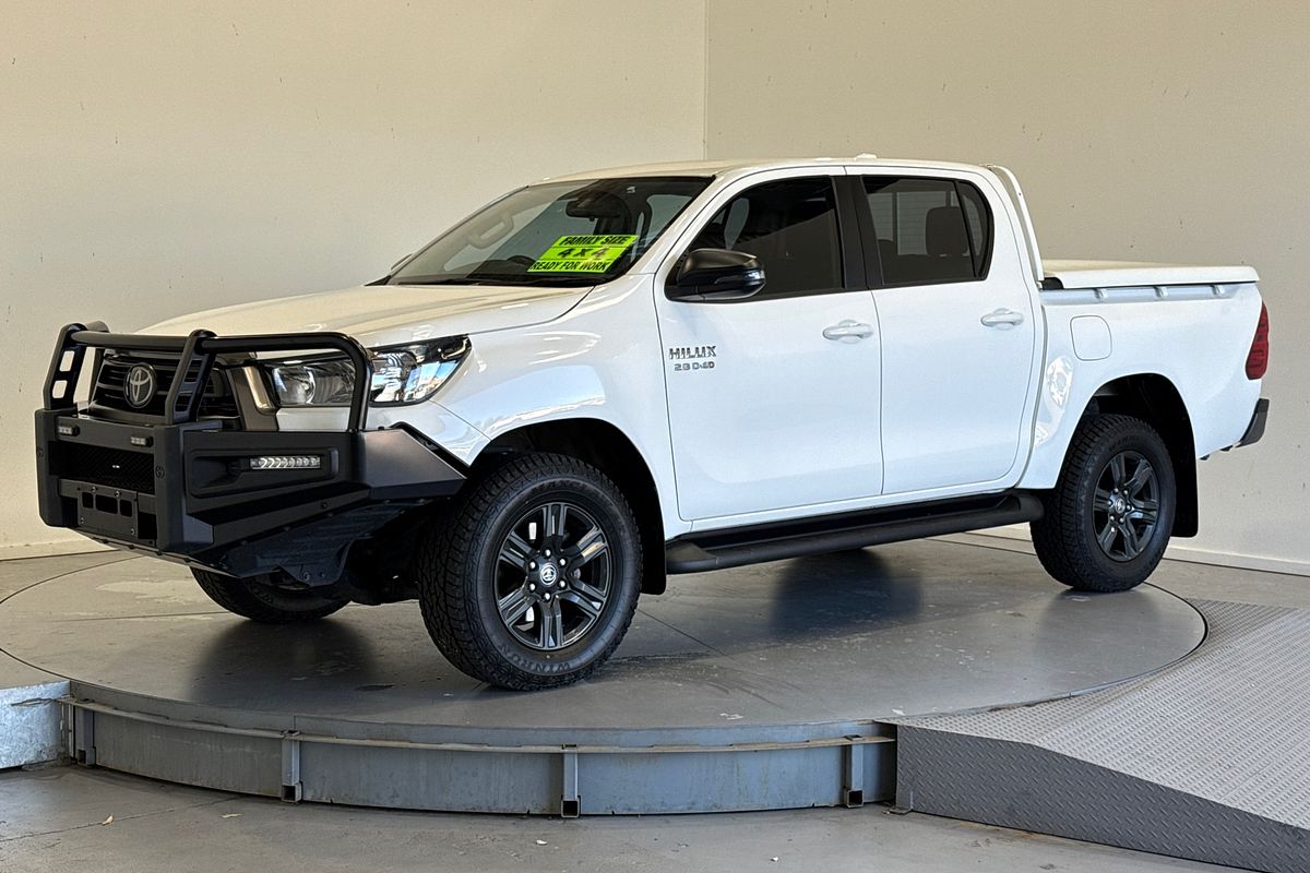 2023 Toyota Hilux SR (4x4) GUN126R 4X4
