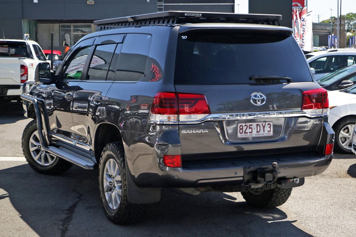 2017 Toyota Landcruiser Sahara URJ202R