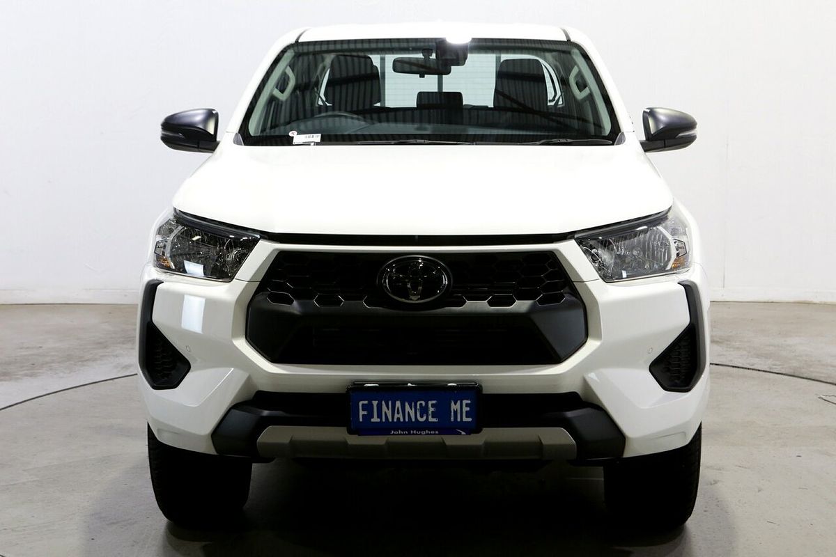 2025 Toyota Hilux SR 48V GUN126R 4X4
