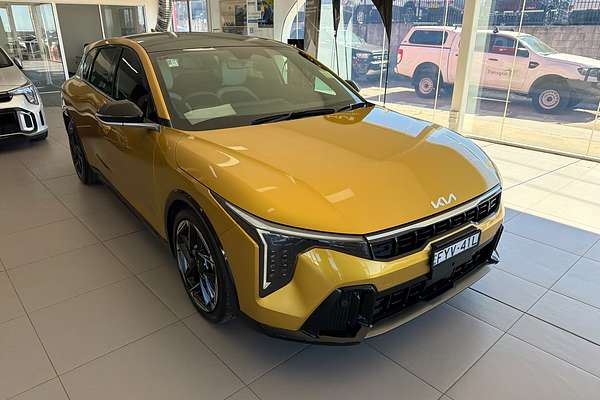 2026 Kia K4 GT-Line CL4m