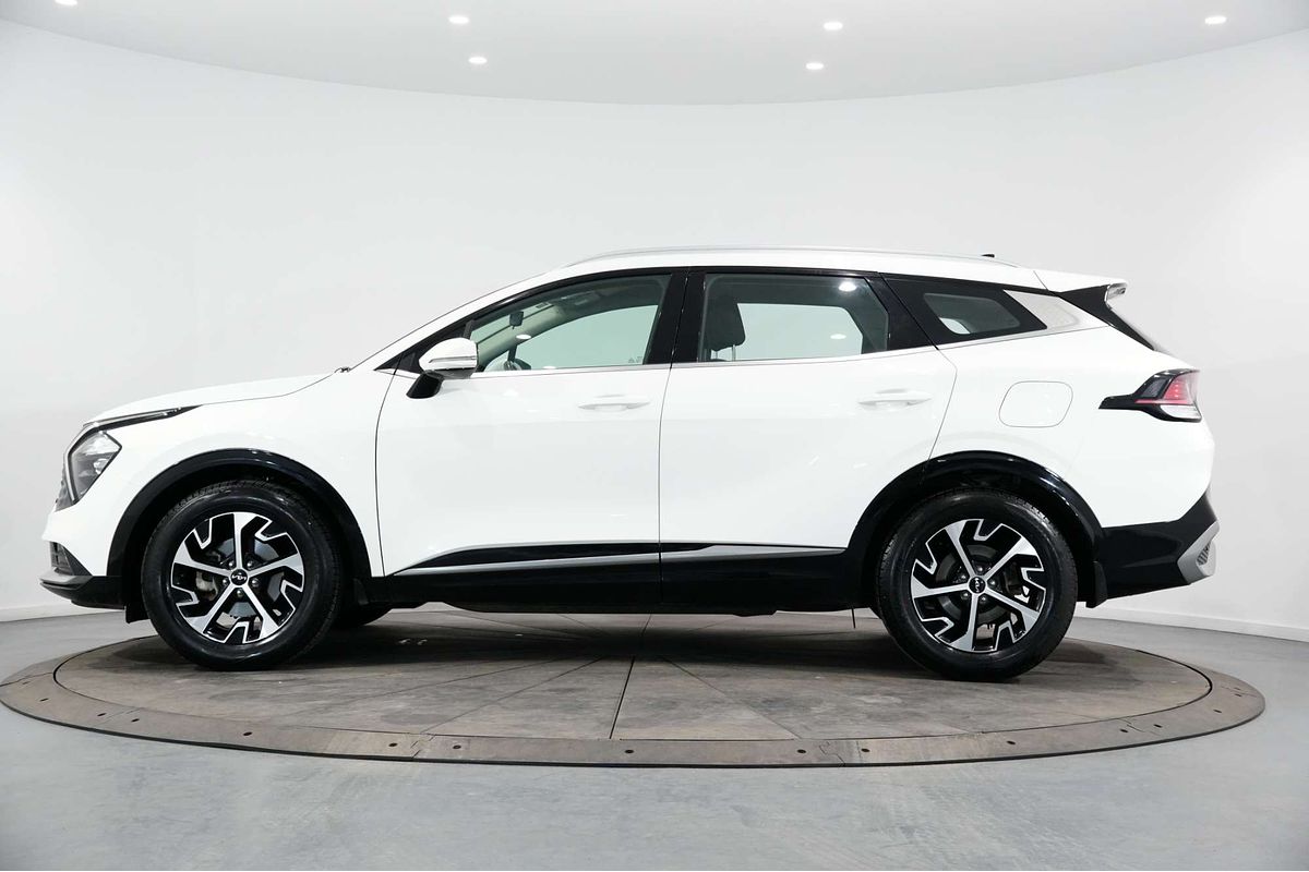 2022 Kia Sportage S NQ5