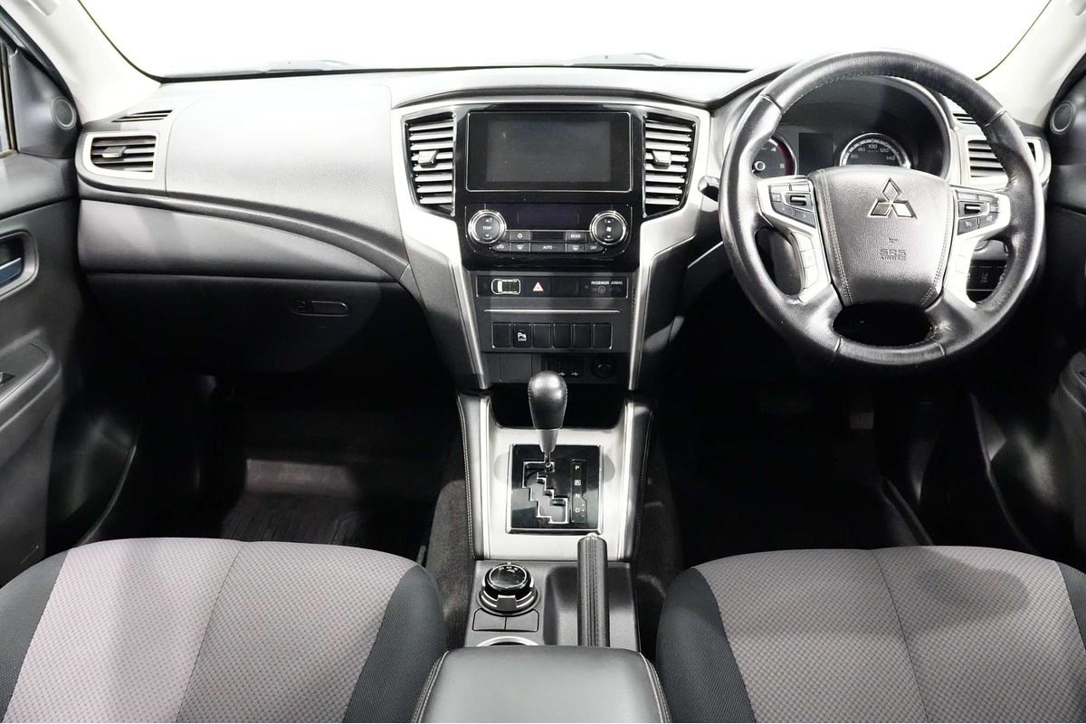 2021 Mitsubishi Triton GLX-R MR 4X4