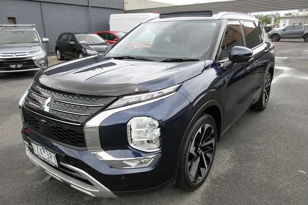 2024 Mitsubishi Outlander Exceed ZM