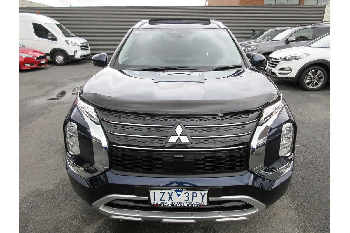 2024 Mitsubishi Outlander Exceed ZM