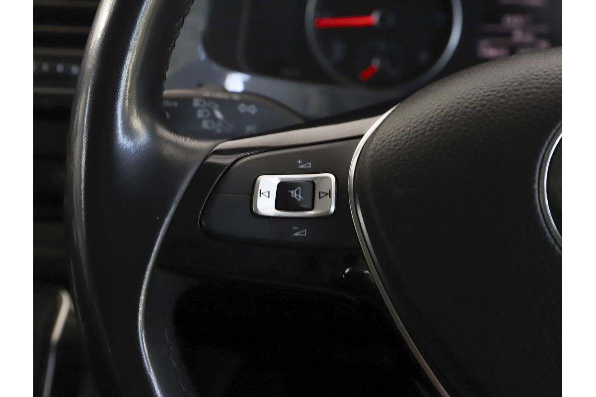 MY19 Volkswagen Multivan Comfortline TDi340 7sp DSG (SGMGB7/19)