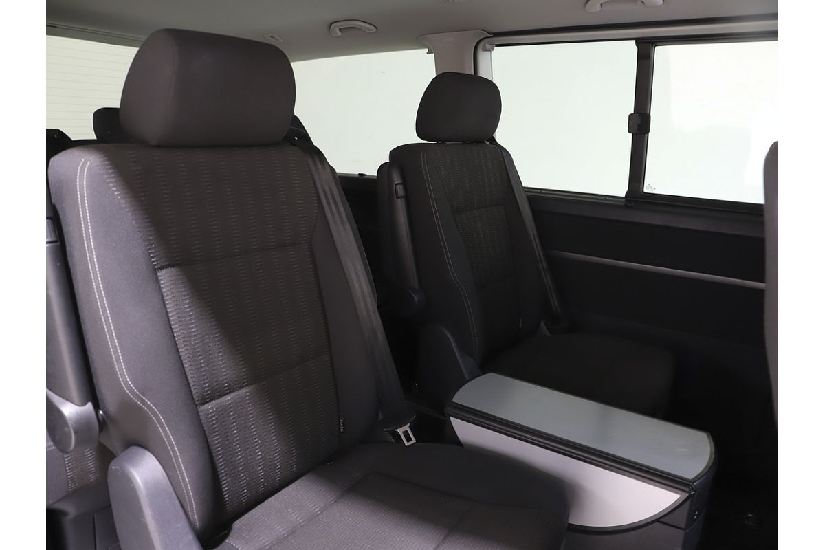 MY19 Volkswagen Multivan Comfortline TDi340 7sp DSG (SGMGB7/19)