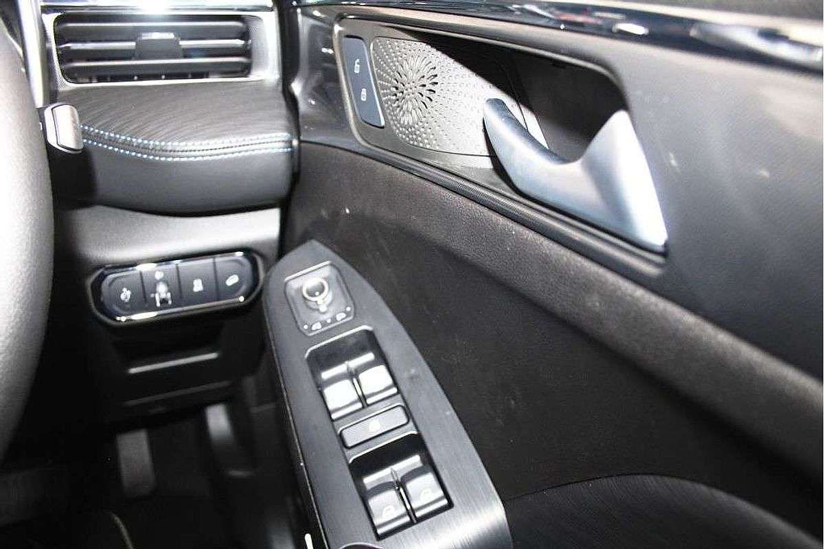 Jolion Facelift Premium Petrol Auto 4x2