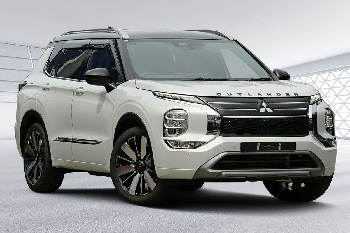2025 Mitsubishi Outlander Exceed Tourer ZM