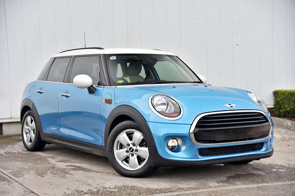 2018 MINI Hatch Cooper F55