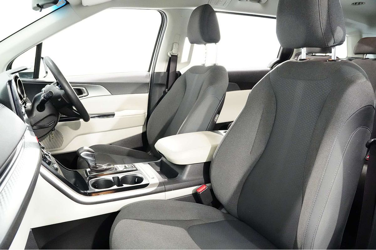 2023 Kia Carnival S KA4