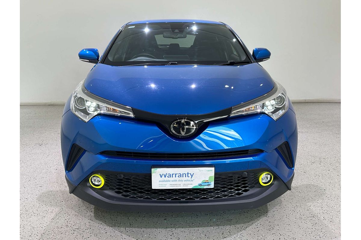 2017 Toyota C-HR  NGX10R