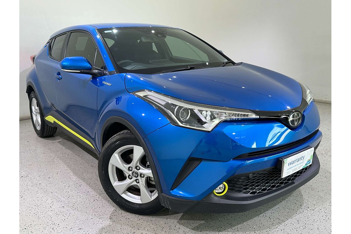 2017 Toyota C-HR  NGX10R