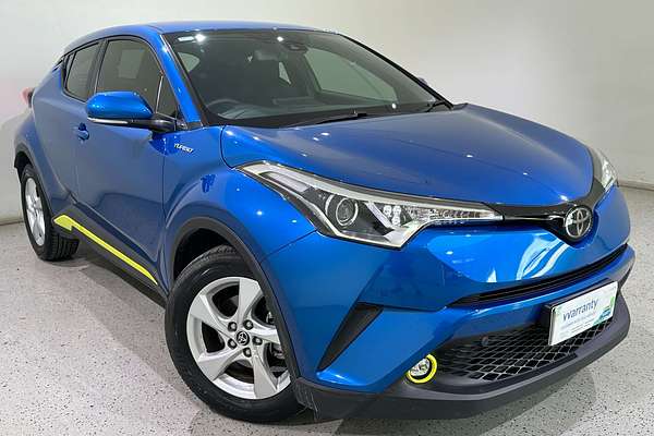 2017 Toyota C-HR  NGX10R