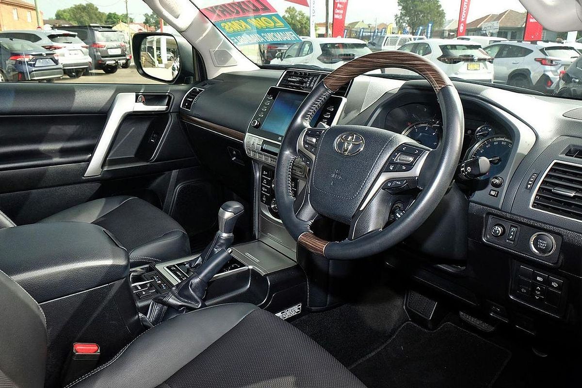 2023 Toyota Landcruiser Prado Kakadu GDJ150R