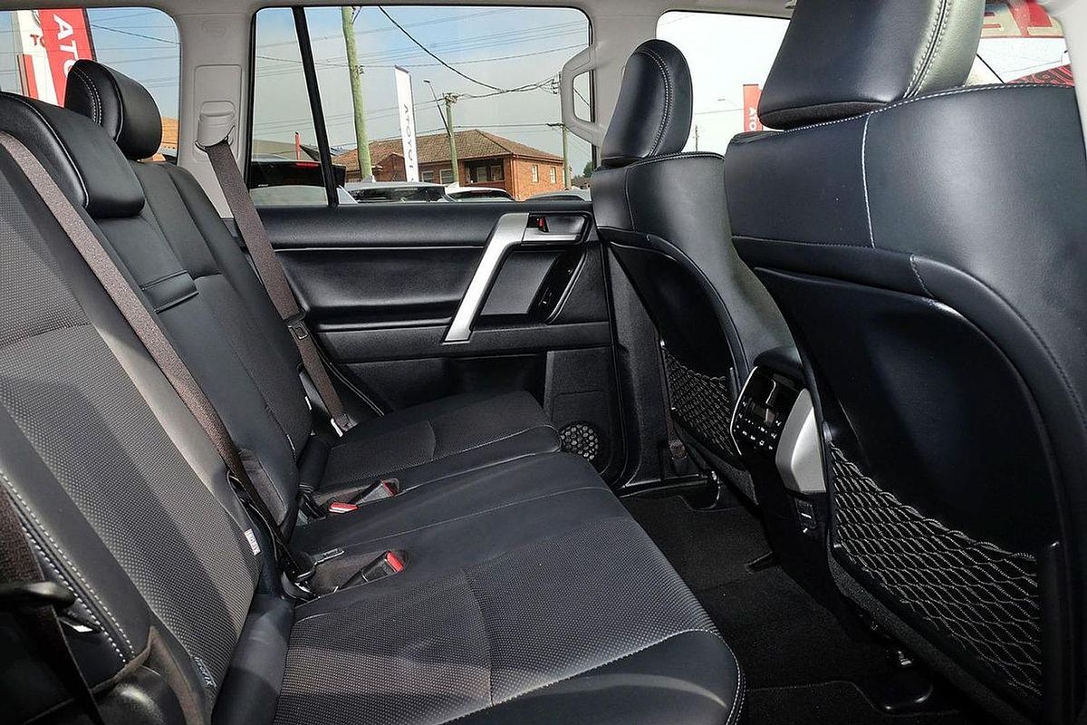 2023 Toyota Landcruiser Prado Kakadu GDJ150R