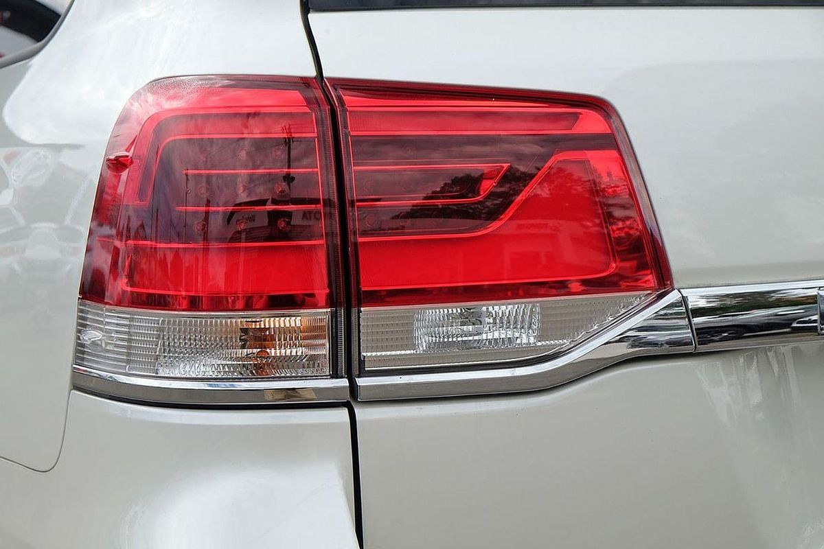 2017 Toyota Landcruiser GXL VDJ200R