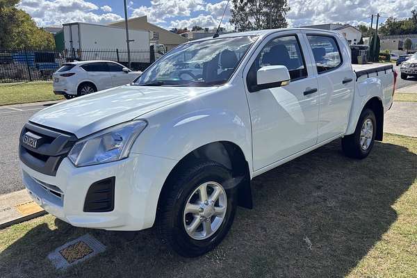 2018 Isuzu D-MAX SX High Ride Rear Wheel Drive