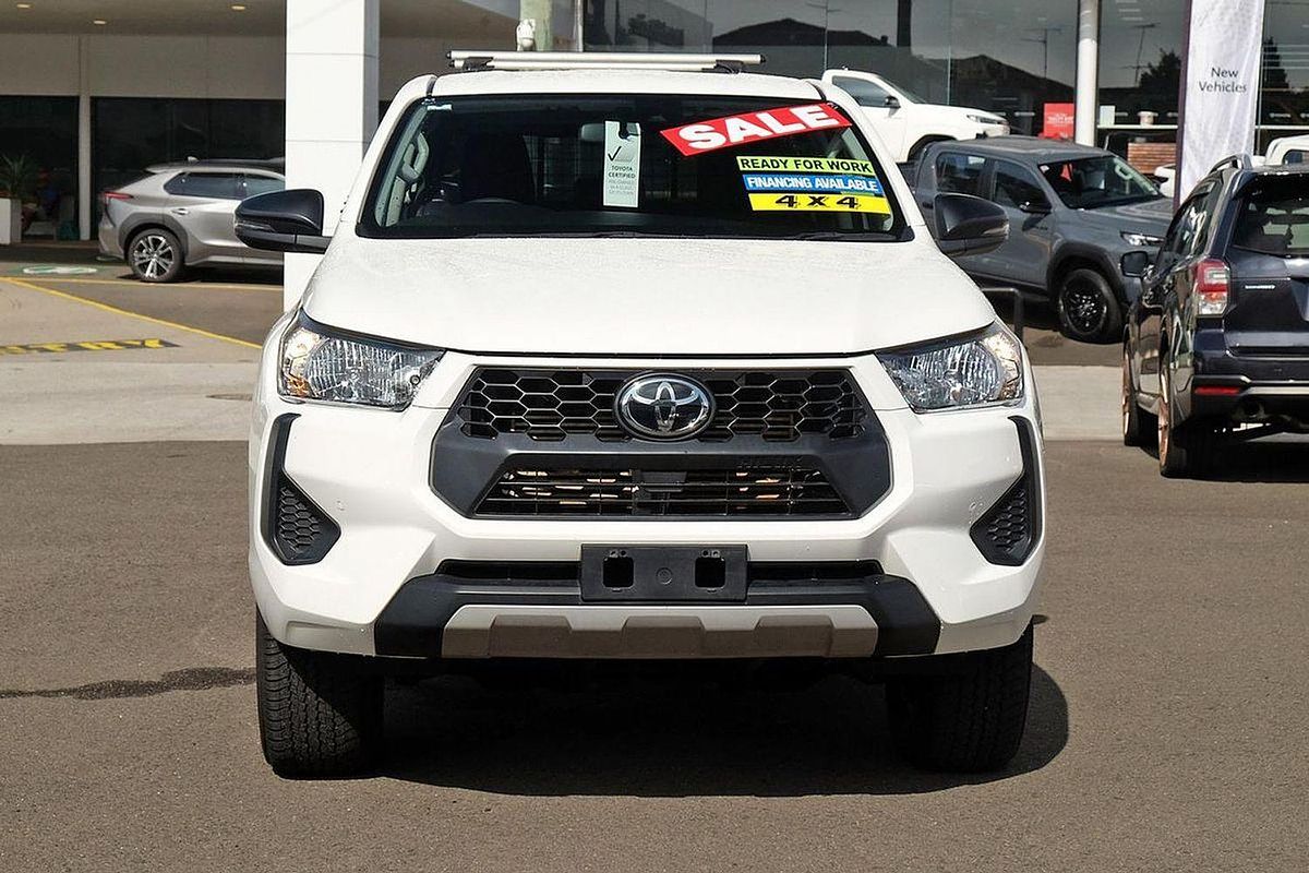 2025 Toyota Hilux SR GUN126R 4X4
