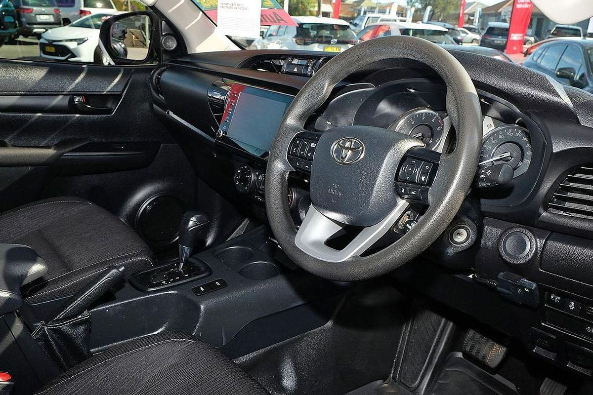 2022 Toyota Hilux SR GUN126R 4X4