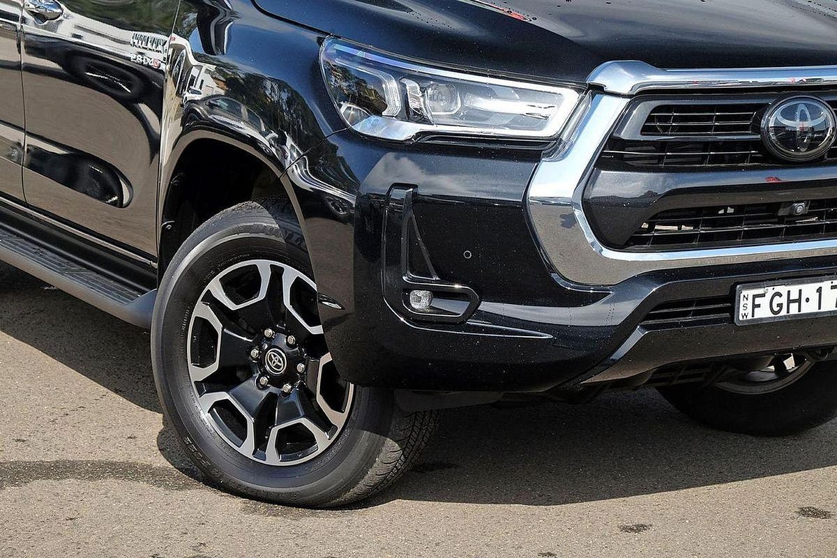 2023 Toyota Hilux SR5 GUN126R 4X4