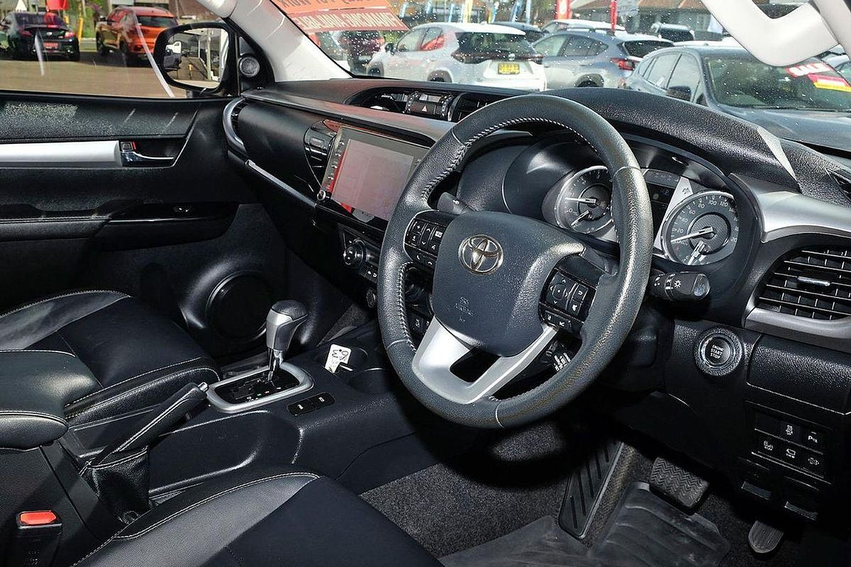 2023 Toyota Hilux SR5 GUN126R 4X4