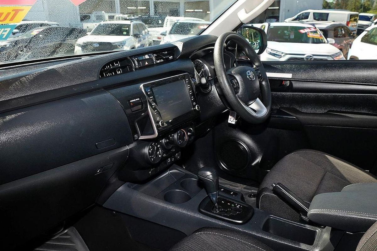 2023 Toyota Hilux SR GUN126R 4X4