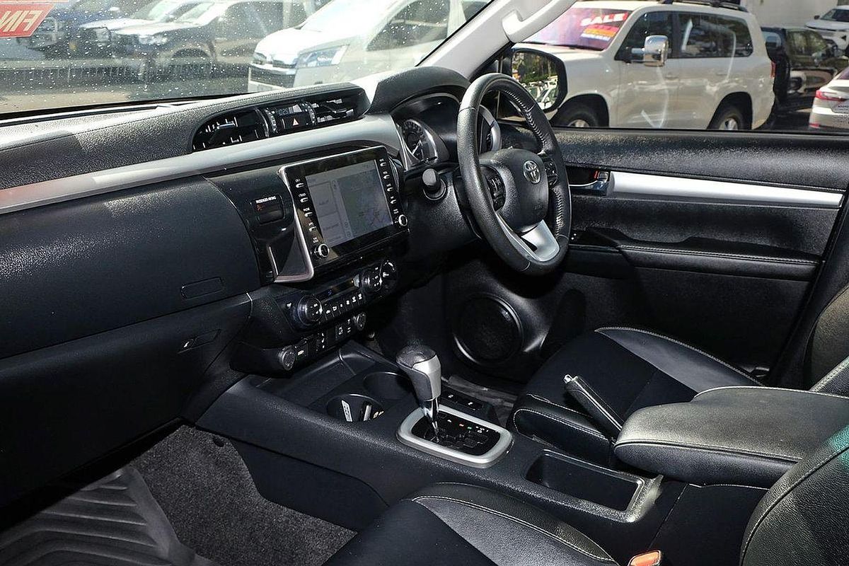 2023 Toyota Hilux SR5 GUN126R 4X4