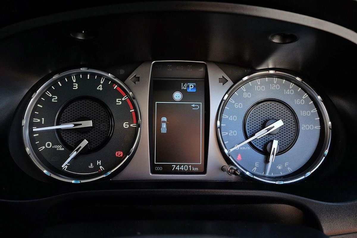 2023 Toyota Hilux SR5 GUN126R 4X4