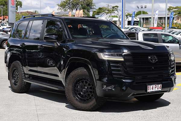 2024 Toyota Landcruiser Sahara ZX FJA300R