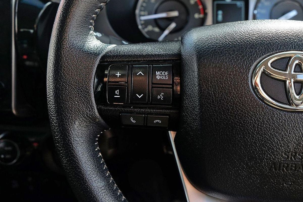 2023 Toyota Hilux SR5 GUN126R 4X4