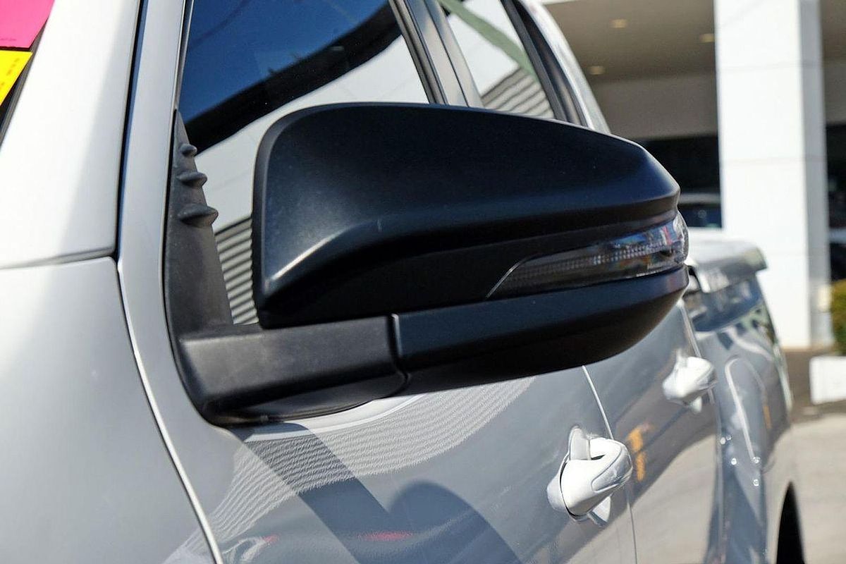 2023 Toyota Hilux SR GUN126R 4X4