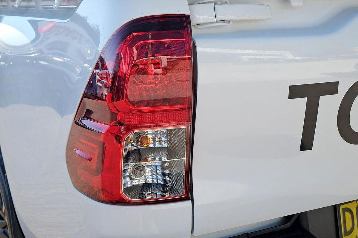 2023 Toyota Hilux SR GUN126R 4X4