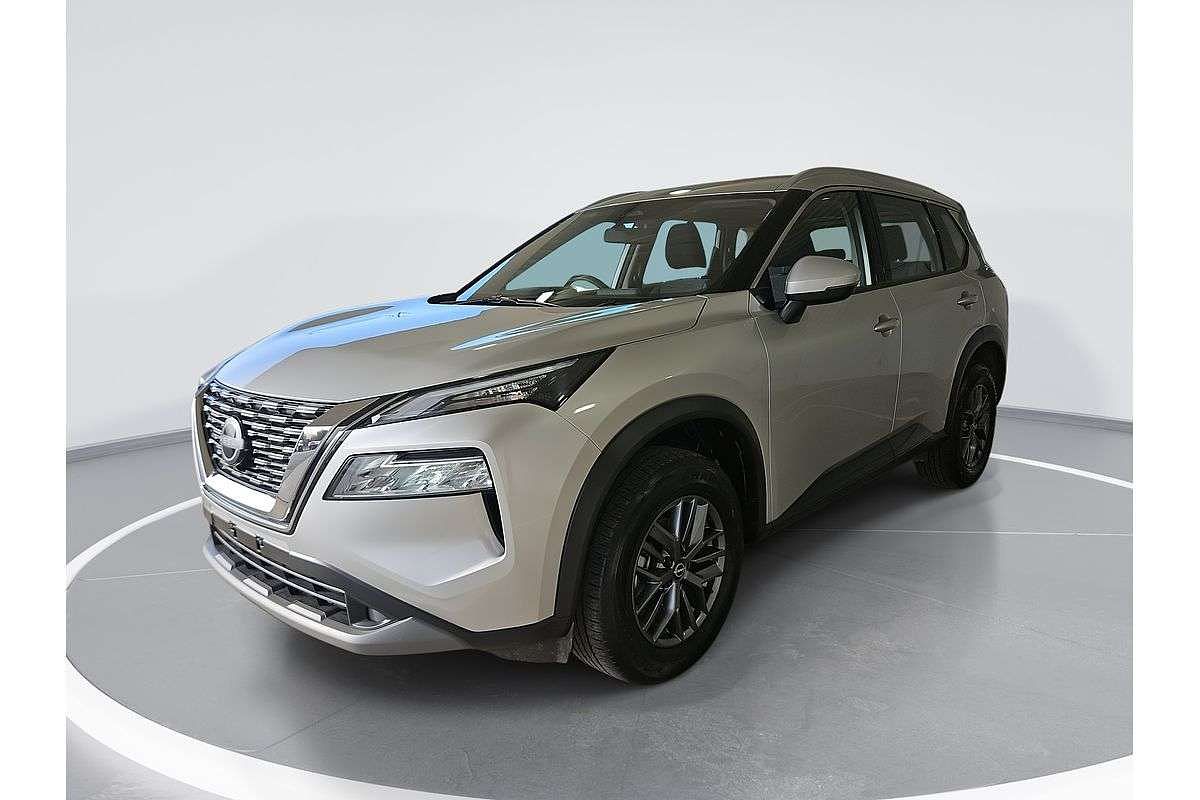 2025 Nissan X-TRAIL ST T33
