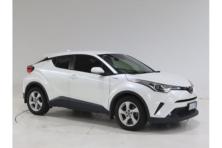 2017 Toyota C-HR NGX10R