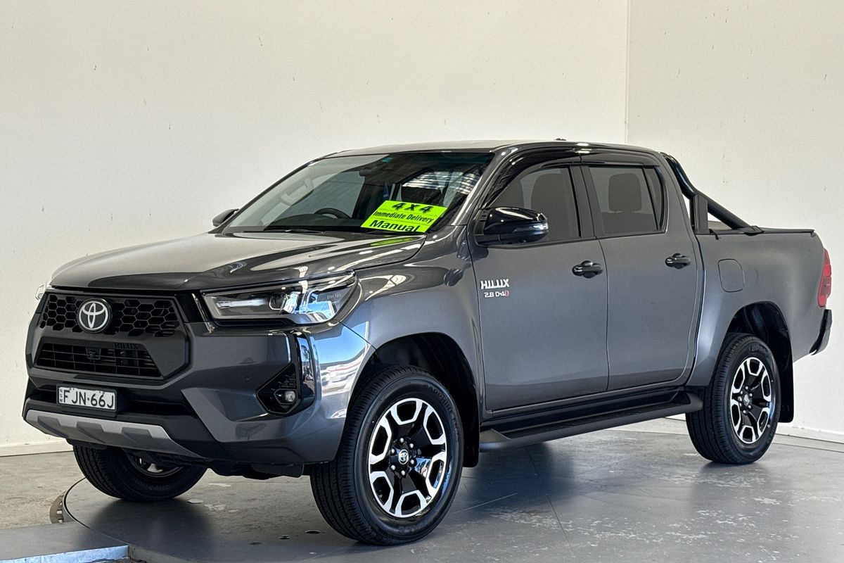 2024 Toyota Hilux SR5 GUN126R