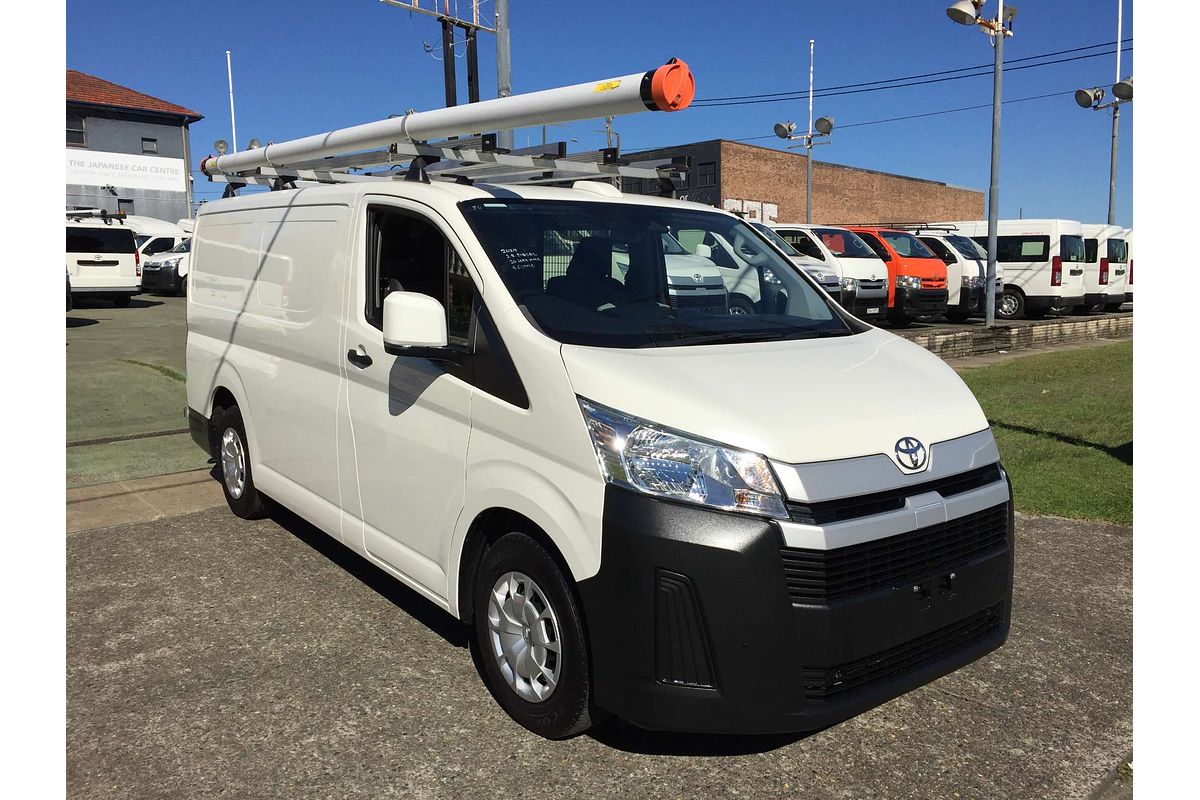 2024 Toyota Hiace GDH300R LWB