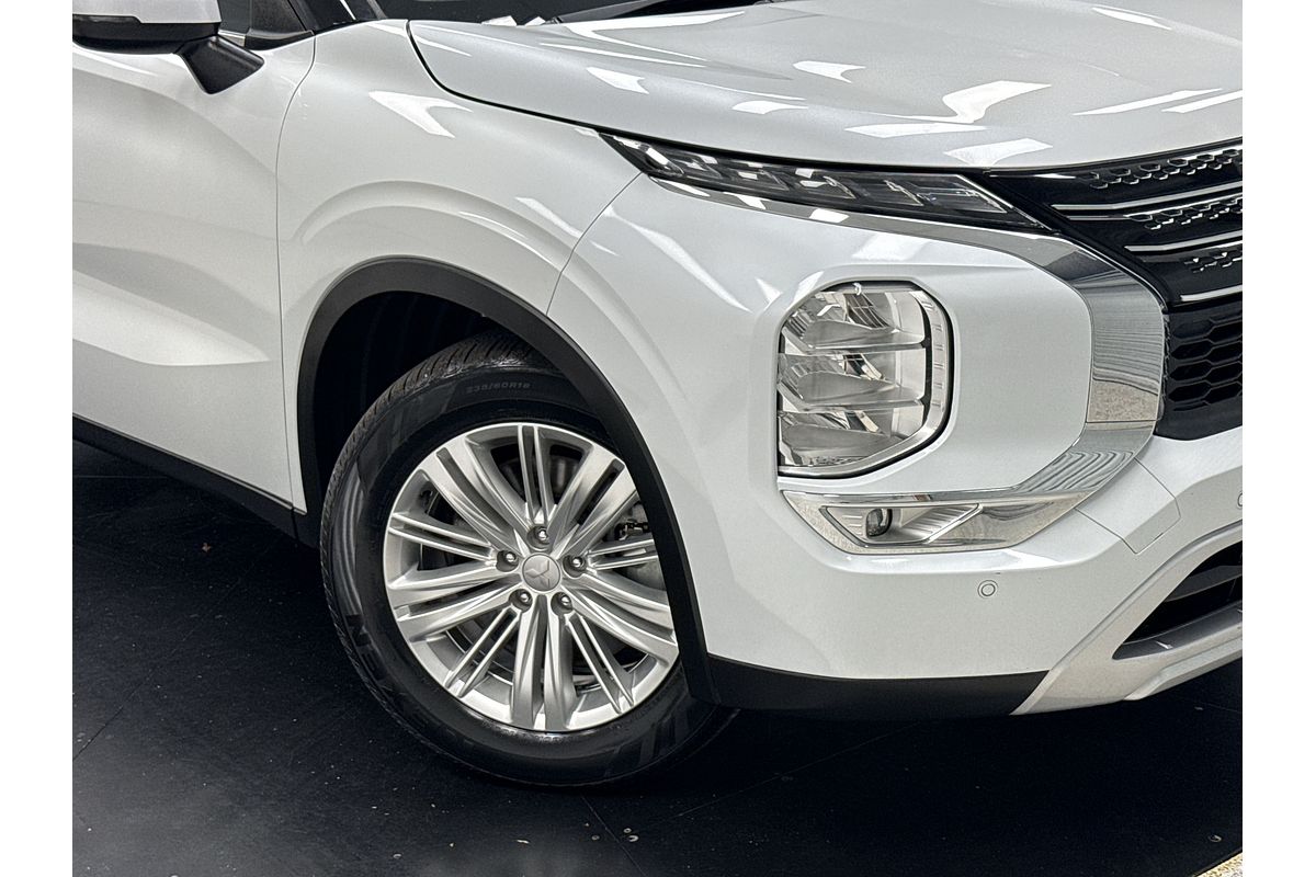 2021 Mitsubishi Outlander LS ZM