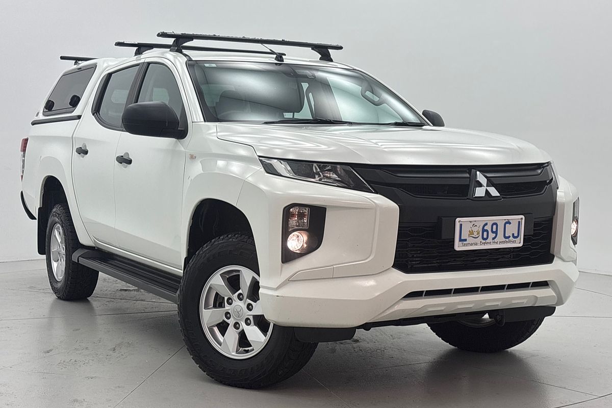 2023 Mitsubishi Triton GLX+ MR 4X4