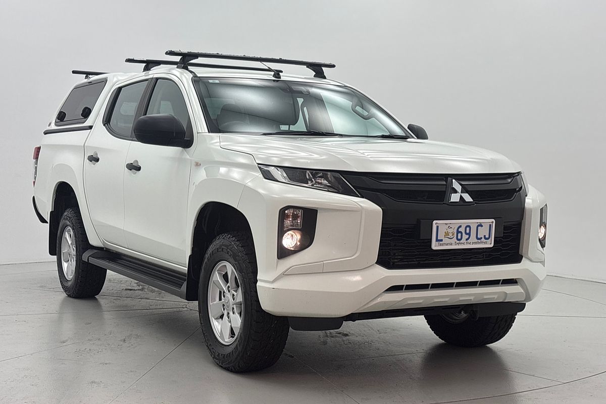 2023 Mitsubishi MR Triton GLX+ 2.4L D 6A/T 4X4 DC PU