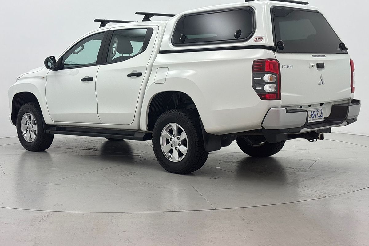 2023 Mitsubishi MR Triton GLX+ 2.4L D 6A/T 4X4 DC PU