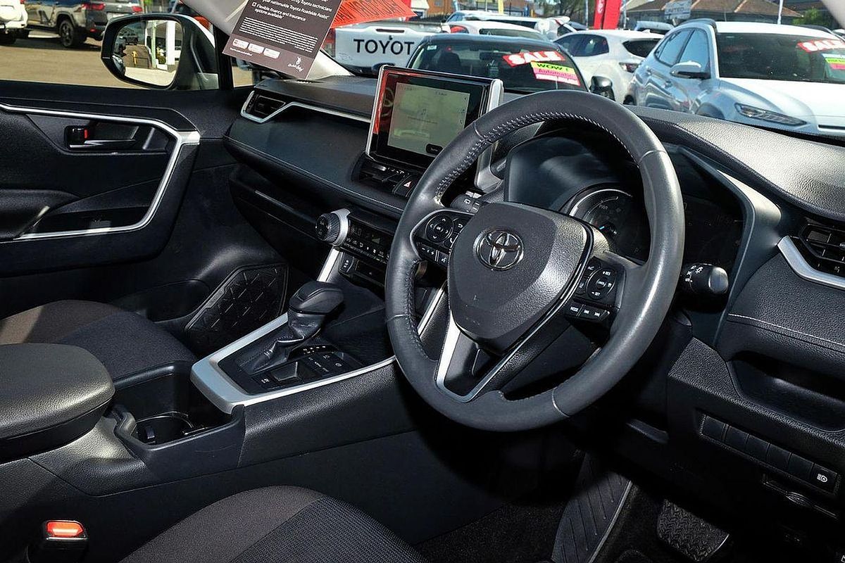 2024 Toyota RAV4 GX AXAH52R