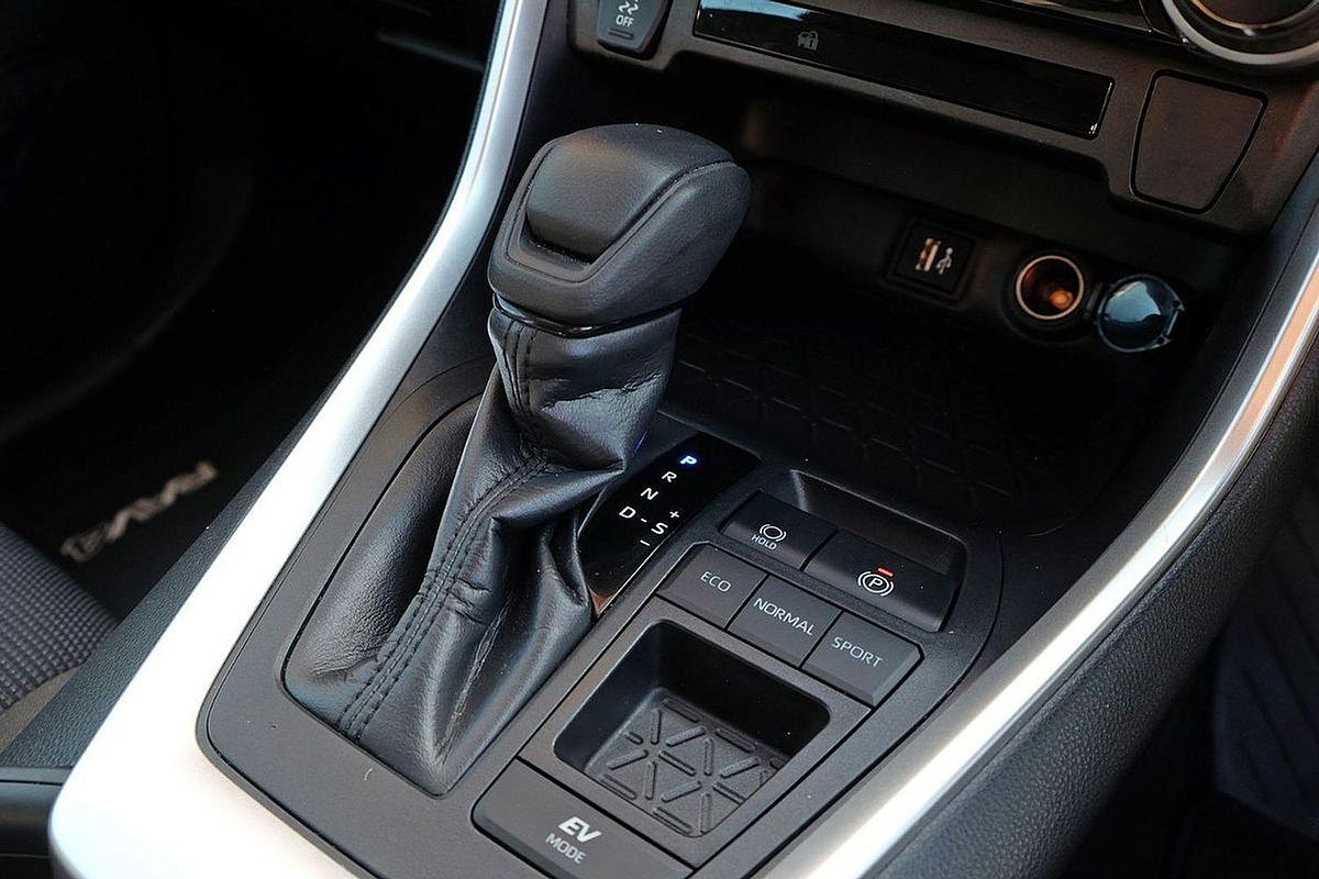 2024 Toyota RAV4 GX AXAH52R